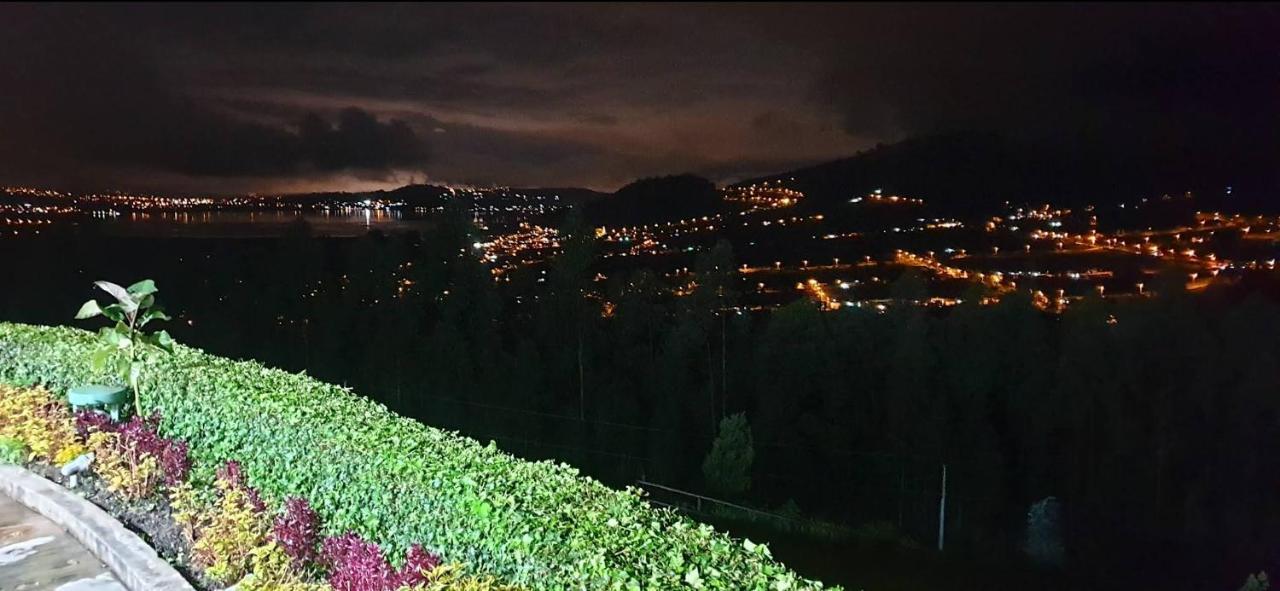 Hotel Medina Del Lago Otavalo Eksteriør billede